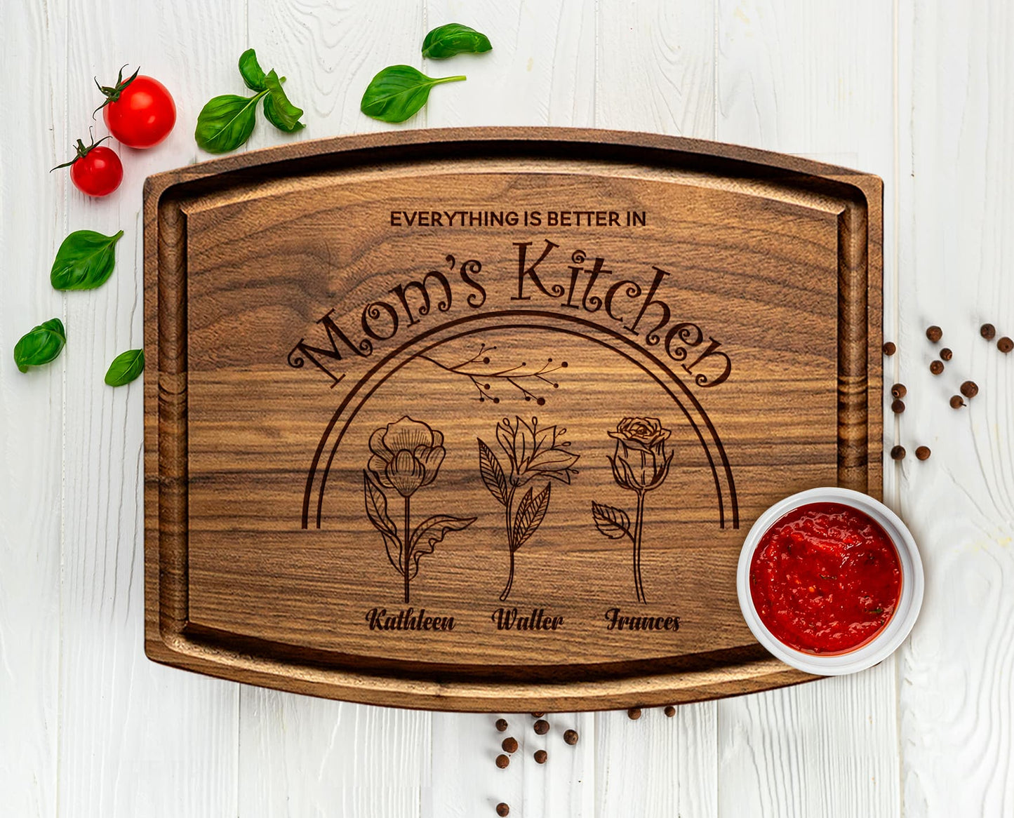 Personalized Birth Flower Cutting Board – Custom Gift for Mom or Grandma