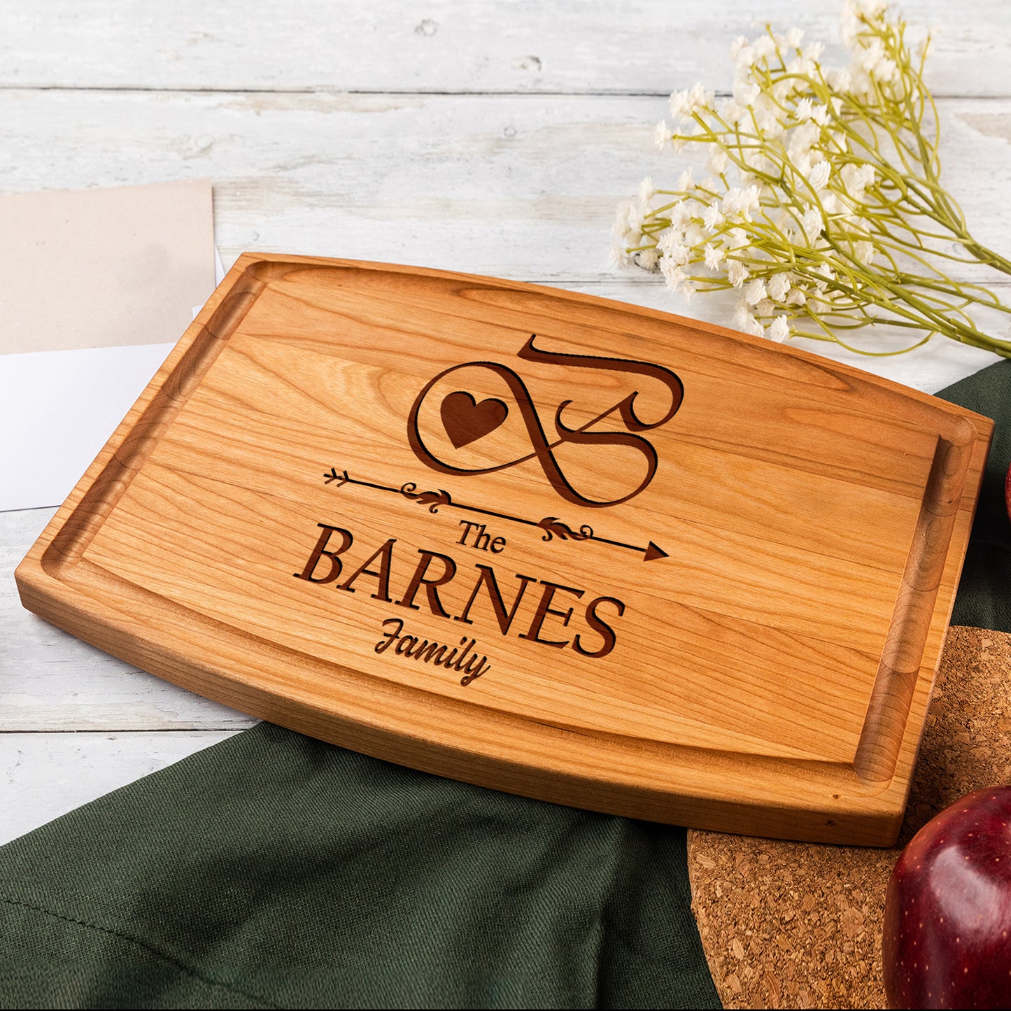 Tayfus Personalized Walnut Cutting Board - Stewart Family Heart & Arrow Design