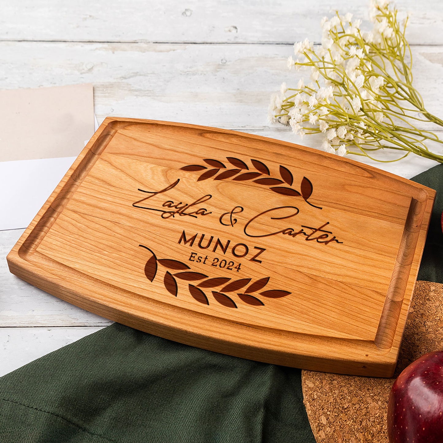 Personalized Cutting Board with Laurel Leaf Design - Tayfus