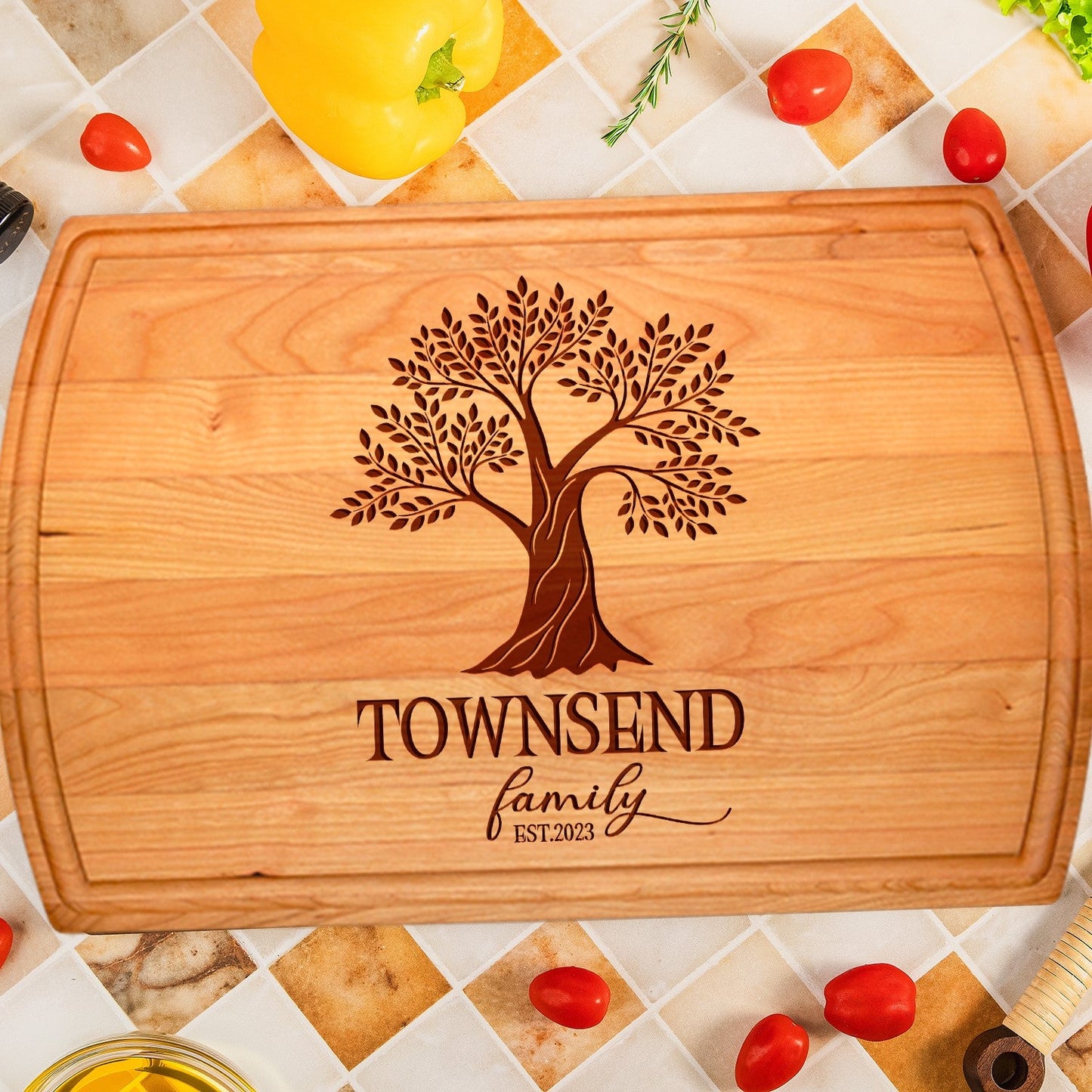 Tayfus Elegant Tree Design Cutting Board – Timeless Family Keepsake