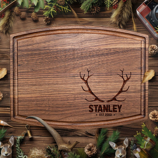Personalized Cutting Board with Antler Design - Tayfus