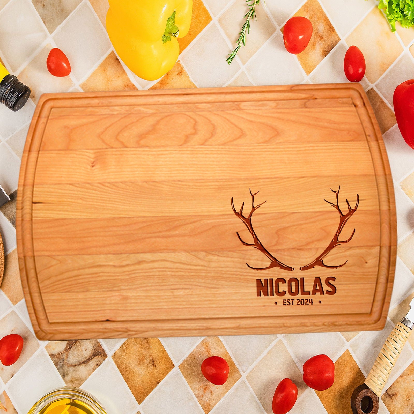 Personalized Cutting Board with Antler Design - Tayfus