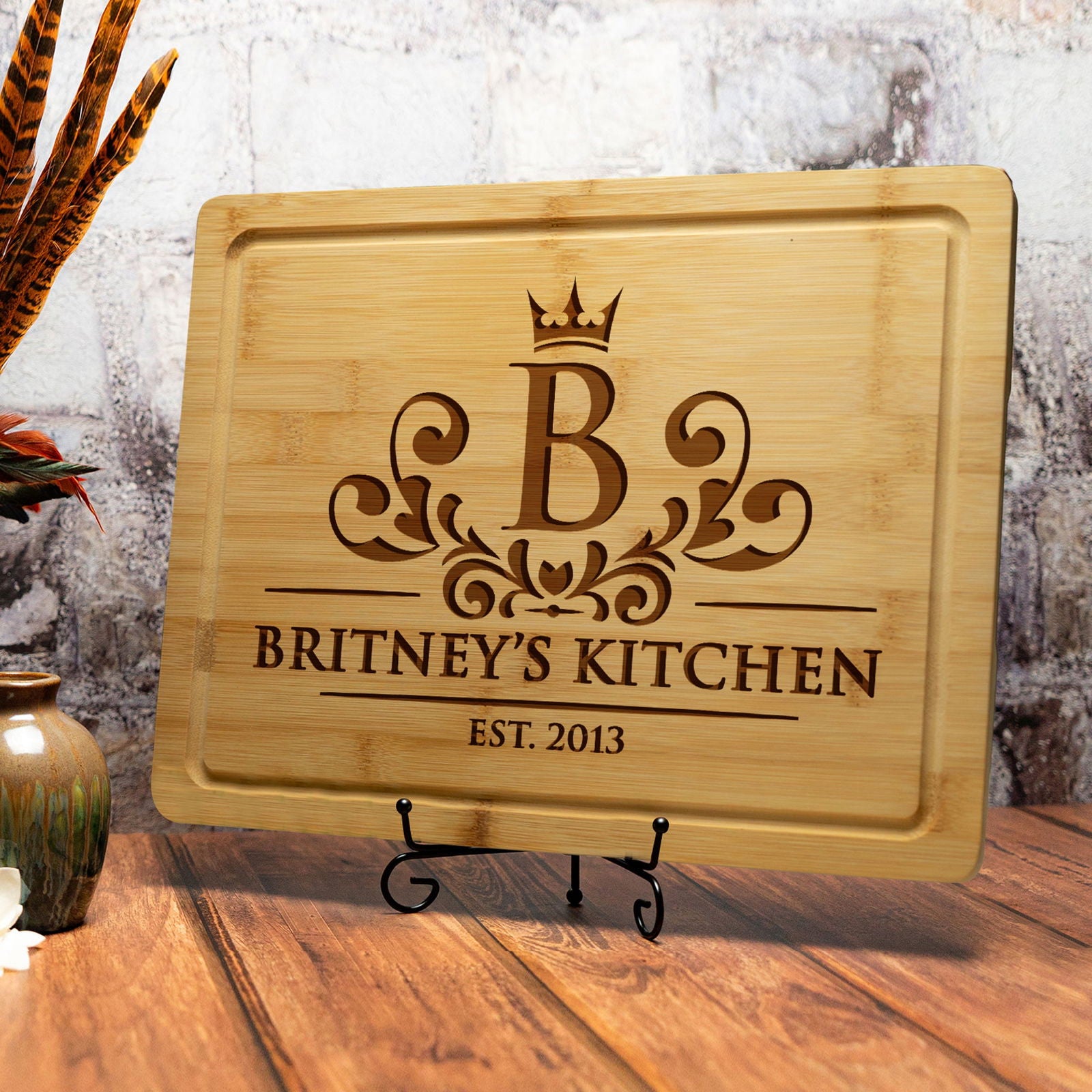 Tayfus Custom Kitchen Cutting Board with Elegant Monogram Design
